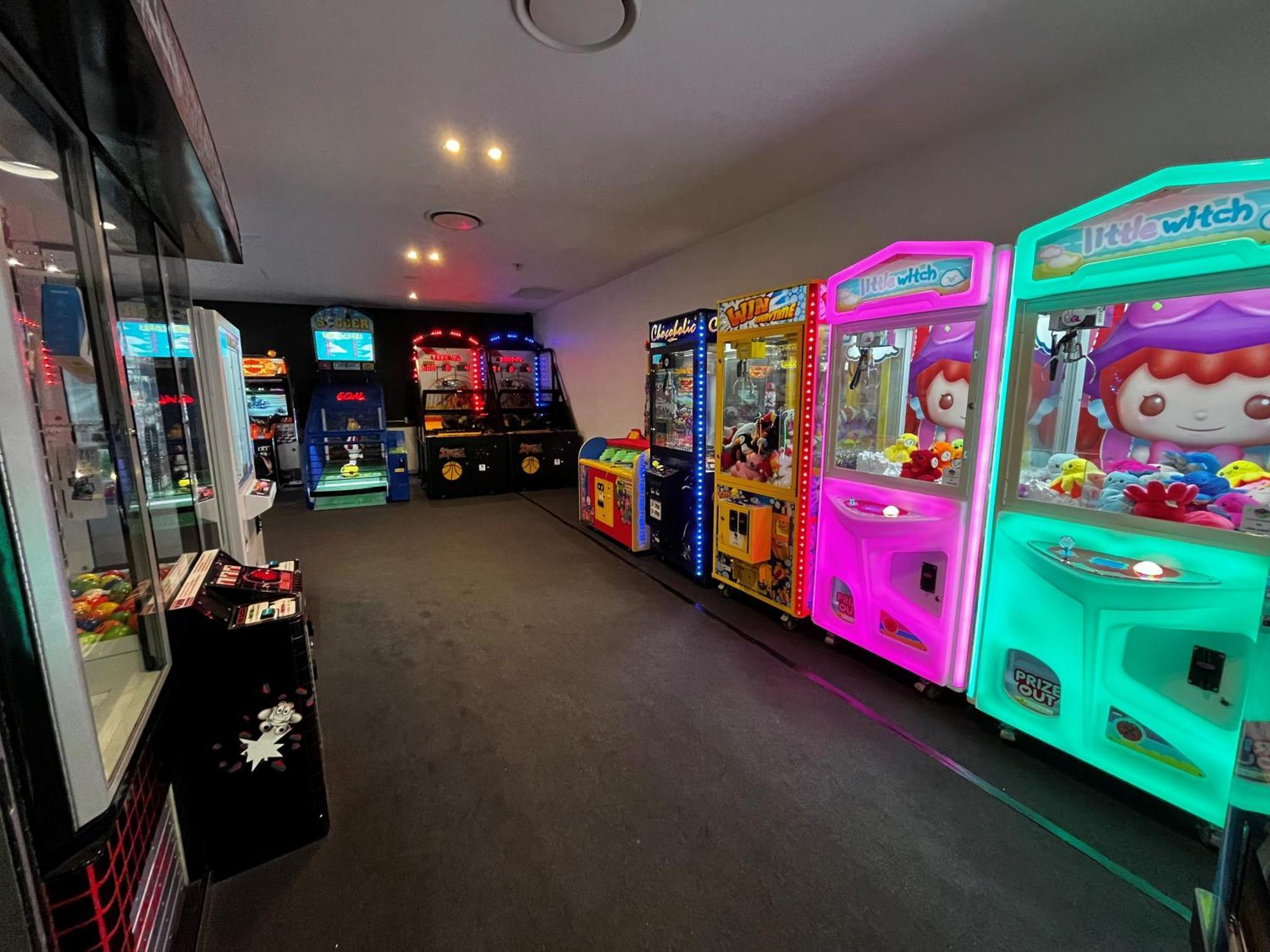 Circle On Cavil Holidays Gold Coast Extérieur photo